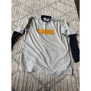 Vintage Nike basketball t shirt boys large 14 16